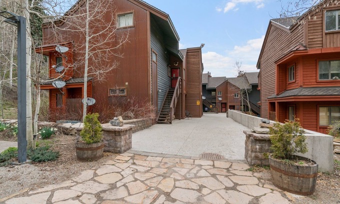 Columbine Lake House | Great Value, Hot Tub, Close to Purg and Silverton!