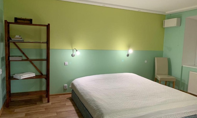 Darsuniskis Apartment | Green house Ramuciai
