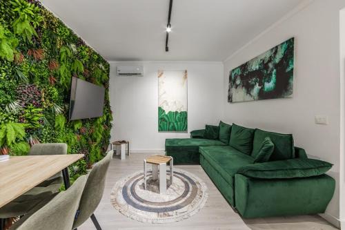 Shkoder Apartment | Green Luxe Suite 1
