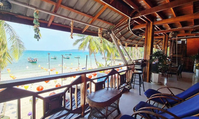 Koh Rong Bed & Breakfast | Green Ocean Lodge