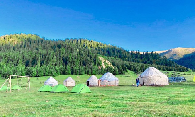 Issyk-Kul Region House | Green Yurt Camp