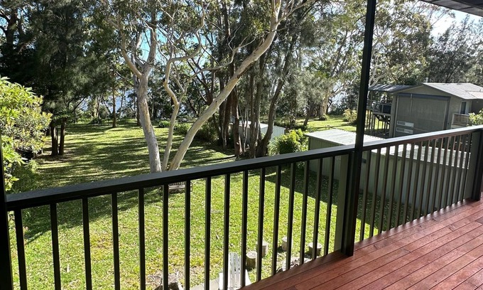 Sanctuary Point House | Greville Getaway - Absolute Waterfront