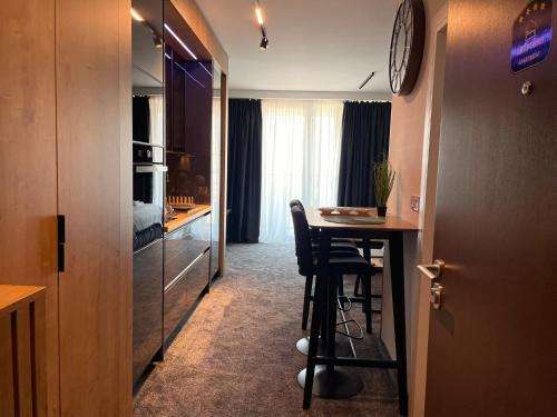 Medijana Apartment | Grey Nest - Luxury Studio Apartment in Planet Residence, Niš