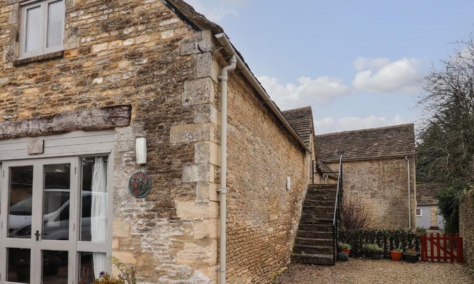 Barnsley House | Greyhound Barn