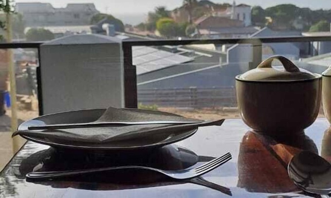 Wavecrest House | Greystone Guest House