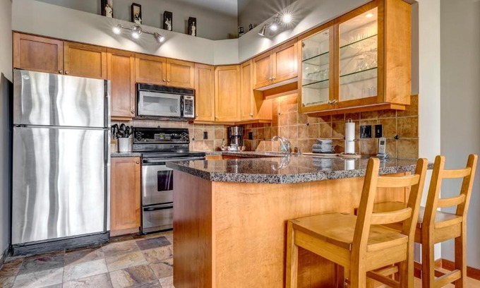 Upper Village House | Greystone Lodge 311 Ski-in Out