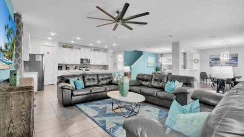Kissimmee Villa | GRH11525 - Solara Resort - 9 Bed 6.5 Baths Villa