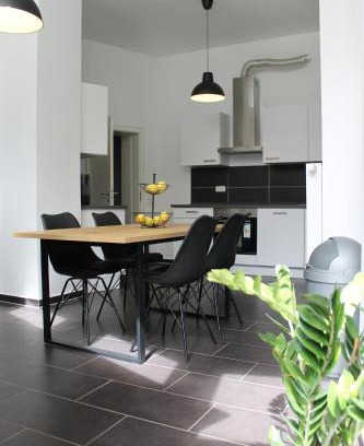 Kernstadt Apartment | Große Wohnung im Zentrum mit 6 Betten