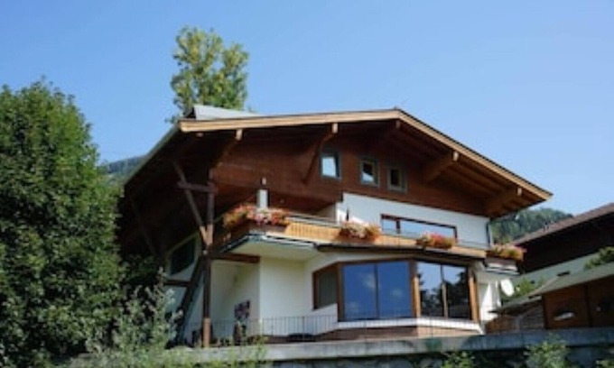 Furth Cottage | Großes Garten App 160m2 8 Personen, Haus Stefin, Zell am See