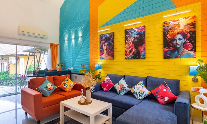 Anjuna Villa | GROOVY BY ALOHAGOA! Stunning 3BHK Villa with High Ceiling, pop art décor,Porches