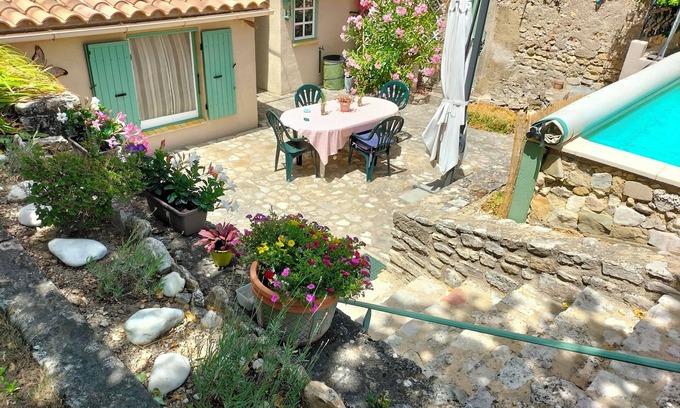 Montbrison-sur-Lez House | Ground floor with private pool in the heart of Provencal vineyards!