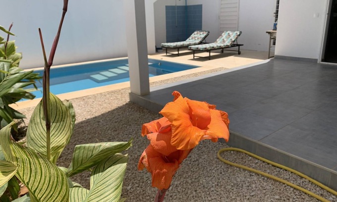 Ngaparou Apartment | Ground floor of villa with private swimming pool near the beach.