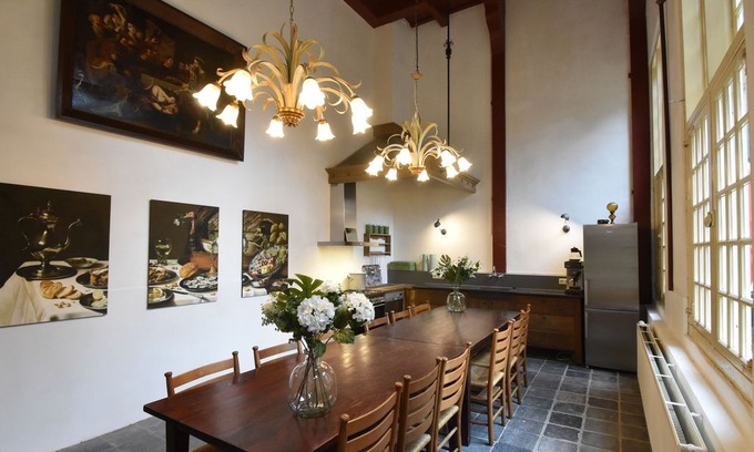 Enkhuizen House | Group accommodation in beautiful historical building in Enkhuizen town centre
