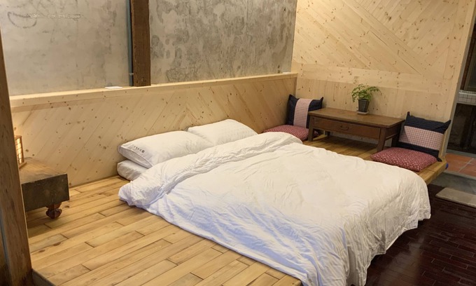 Dongshan Bed & Breakfast | Gu Yi B&B