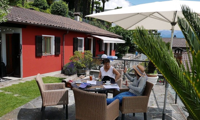 Brissago House | Guaranteed relaxation in a unique Ticino garden house with a panoramic view of the lake