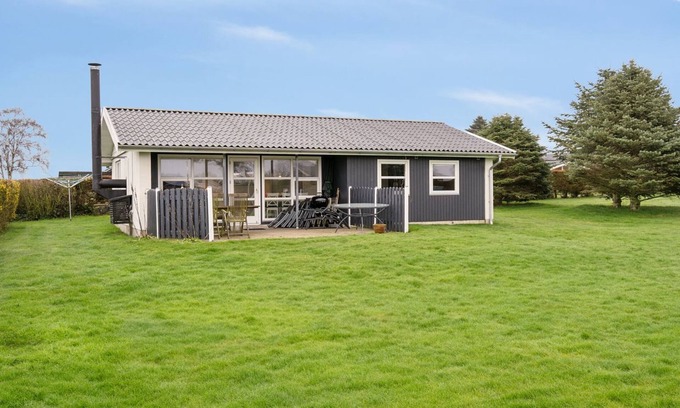 Bøjden House | "Gudrun" - 250m from the sea by Interhome