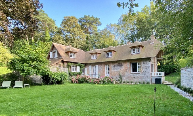 Varengeville-sur-Mer House | GUERIBEL, in a green setting, close to the sea
