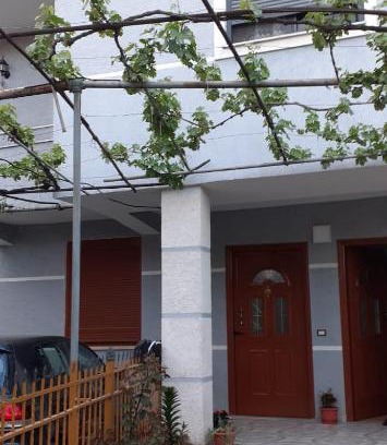Tirana House | Guest home