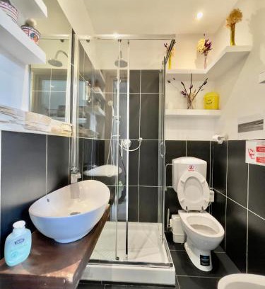 Sant' Ambrogio House | Guest House Biffi Simone