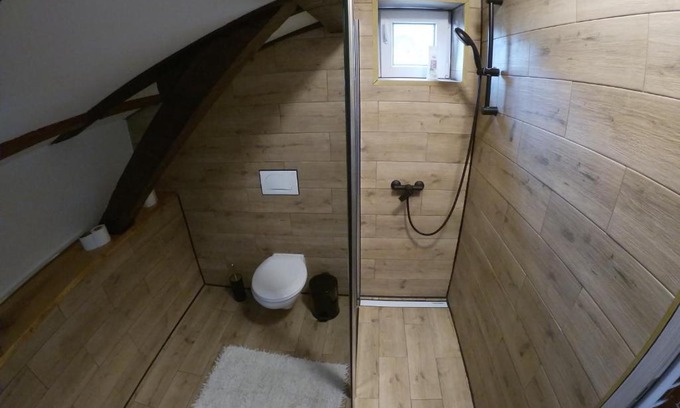 Brestova Draga Ski Chalet | Guest house Dea