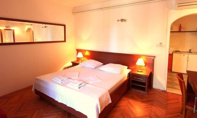 Lopud Island Apartment | Guest House Zec - Studio with Balcony (2 Adults)