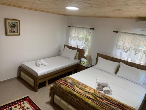 Gjirokaster House | Guest House Zverku - 1873