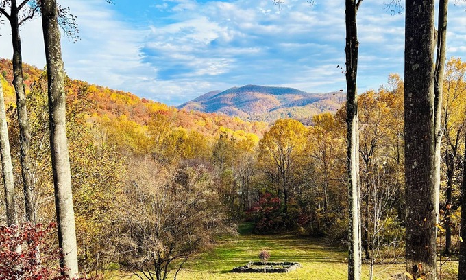 Syria Cabin | ❤️Guest Suite - Stunning Views of Old Rag Mountain by Shenandoah National Park!