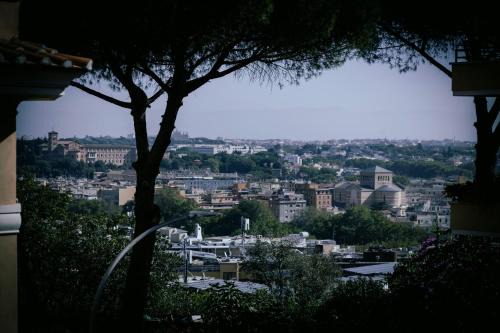 Gianicolense House | GuestHouse Aurora A.E.