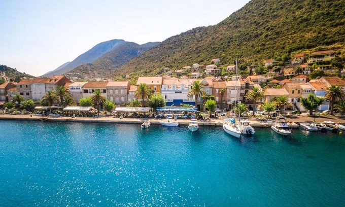 Trpanj Hotel | Guesthouse Aurora