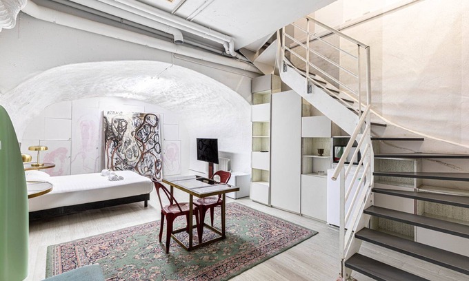 Quartier de la Roquette Apartment | GuestReady - Elegant Luxury for Rent in Bastille