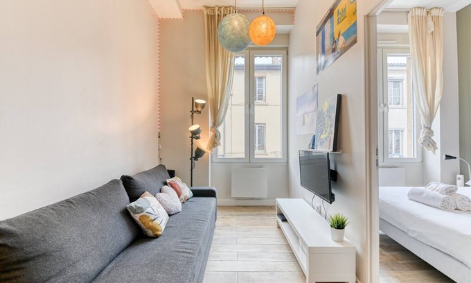 Saint Michel - Mairie Apartment | GuestReady - Homely nest in St Michel - Mairie
