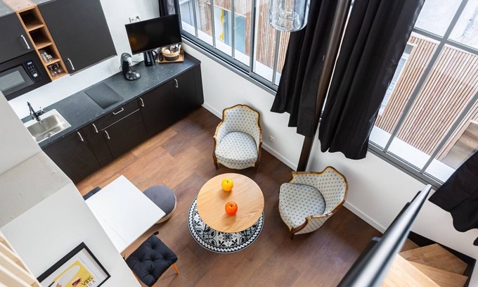 Capucins - Victoire Apartment | GuestReady - Mezzanine Apartment - Grosse Cloche