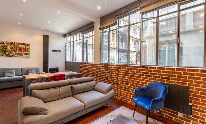 Amerique Apartment | GuestReady - Trendy Parisian Apt in 19th Arr.
