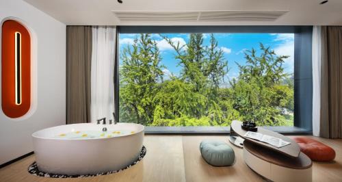 Qixing Hotel | Guilin Mingjiang Hotel