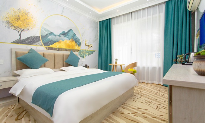 Li County Hotel | Gujianli Hotel