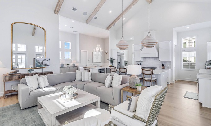Port Aransas House | Gulf-Front 6-BR Splendor@Cinnamon Shore South w/Resort-Style Amenities!