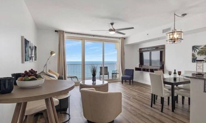 Upper Grand Lagoon House | GULF Front! Private Balcony & Amazing Sunsets