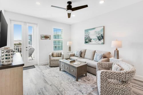 Gulf Place Apartment | Gulf Place Residence 213 - 30Amazing