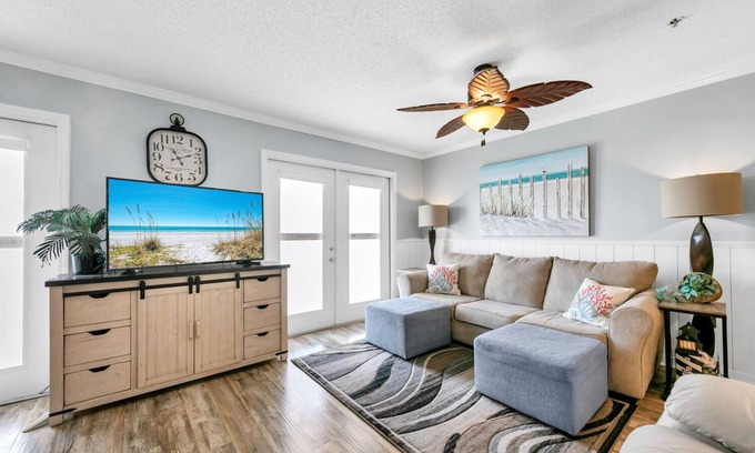Gulf Place Condo | 🌊Gulf Views, Awesome Location-Gulf Place Caribbean 313-Sunsets on 30A🌊