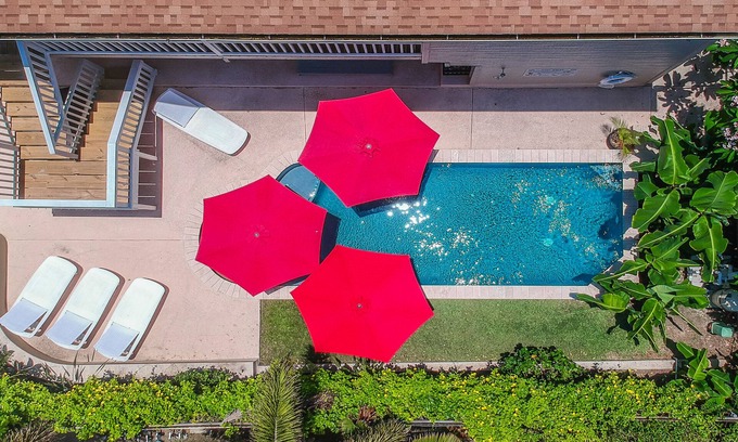 South Padre Island House | Gulfside Gathering Place: Your Ideal Coastal Getaway