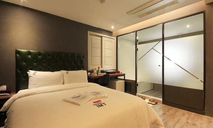 Gunsan Hotel | Gunsan IMT