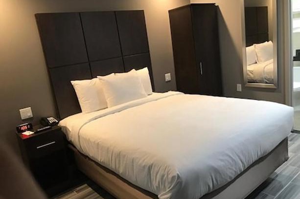 West Bronx Hotel | GWB Hotel