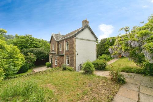 Conwy House | Gweryl Lodge