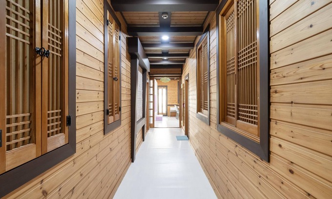 Gyeongju House | Gyeongju riu Kids Poolvilla