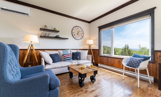 Saint-Joseph-de-la-Rive House | Hôtel à la maison - L'Escale, Spa et Fleuve