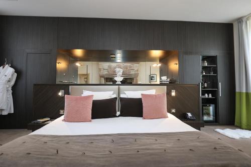 Brive-la-Gaillarde Hotel | Hôtel Château de Lacan