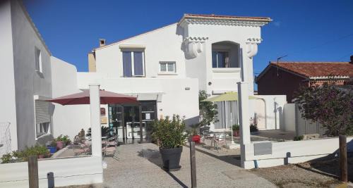 Toulon - Hyeres Hotel | Hôtel le Calypso