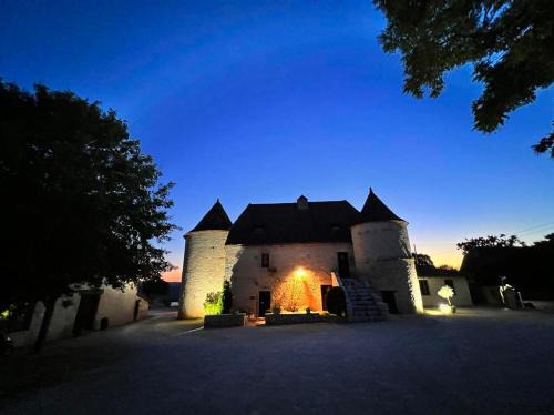 Rocamadour Hotel | Hôtel Les Vieilles Tours Rocamadour