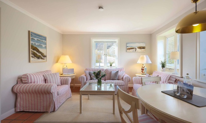 Keitum Apartment | Hüs Andersen C - Klönstuv, 95qm 2 Schlafzimmer, 2 Bäder für 4 Personen