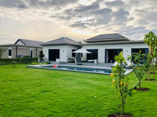Phuoc Thuan Apartment | HỒ TRÀM 05- BIÊT THỰ NGHỈ DƯỠNG 1000m2 ll hồ bơi BBQ ll TRUNG TÂM